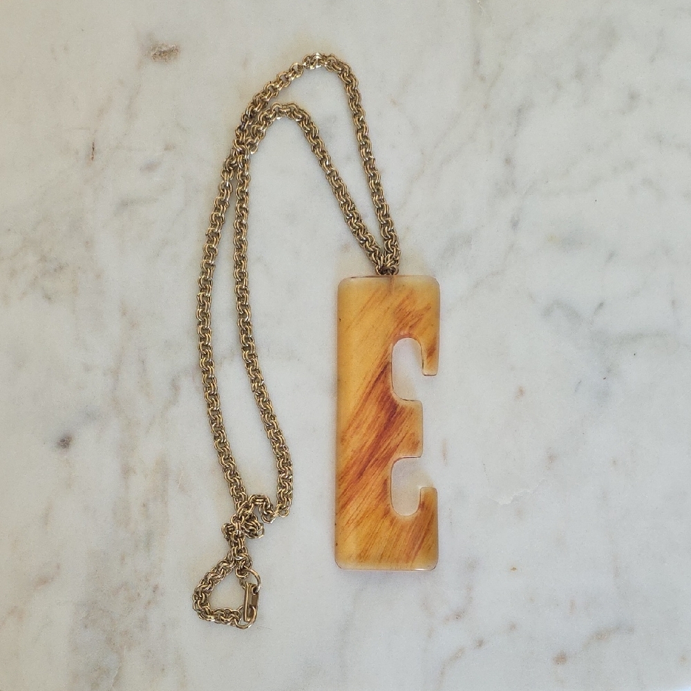 Vintage initial "E" pendant necklace